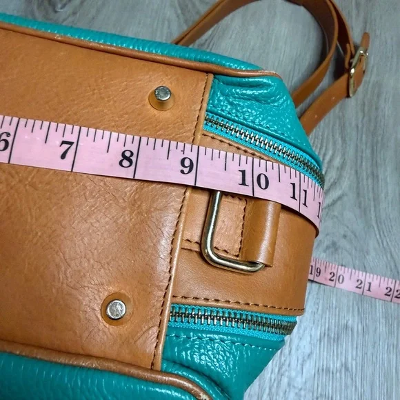 Valentina Teal and Brown Leather Shoulder Bag - Picture 16 of 16